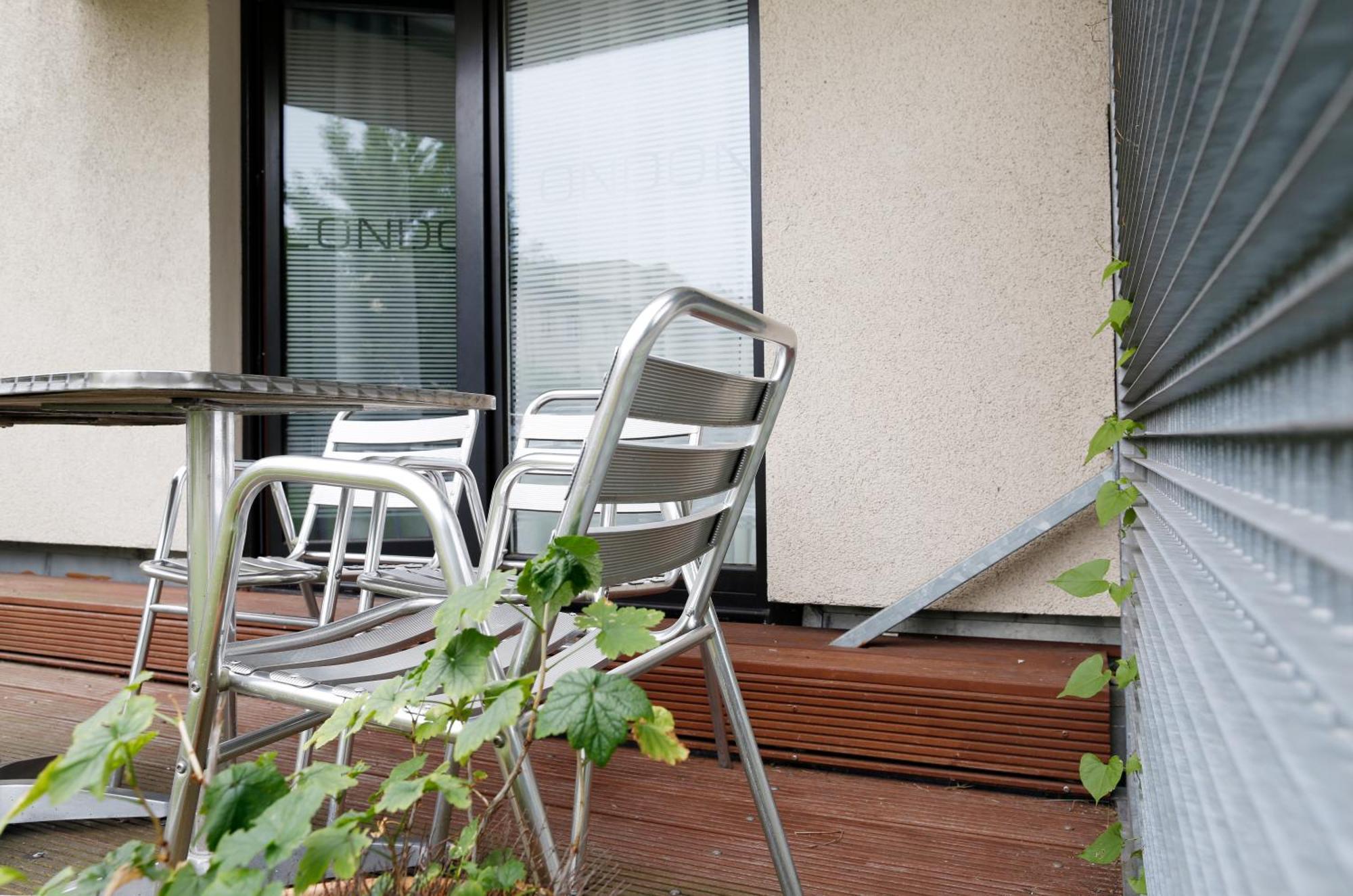 Nieb By Rockchair Apartments L Superhost Status L 3 Bedrooms Boxspringbeds 3 Bathrooms In Center "Kurfuerstendamm" - Cozy Family & Business Flair Welcomes You! Берлин Екстериор снимка